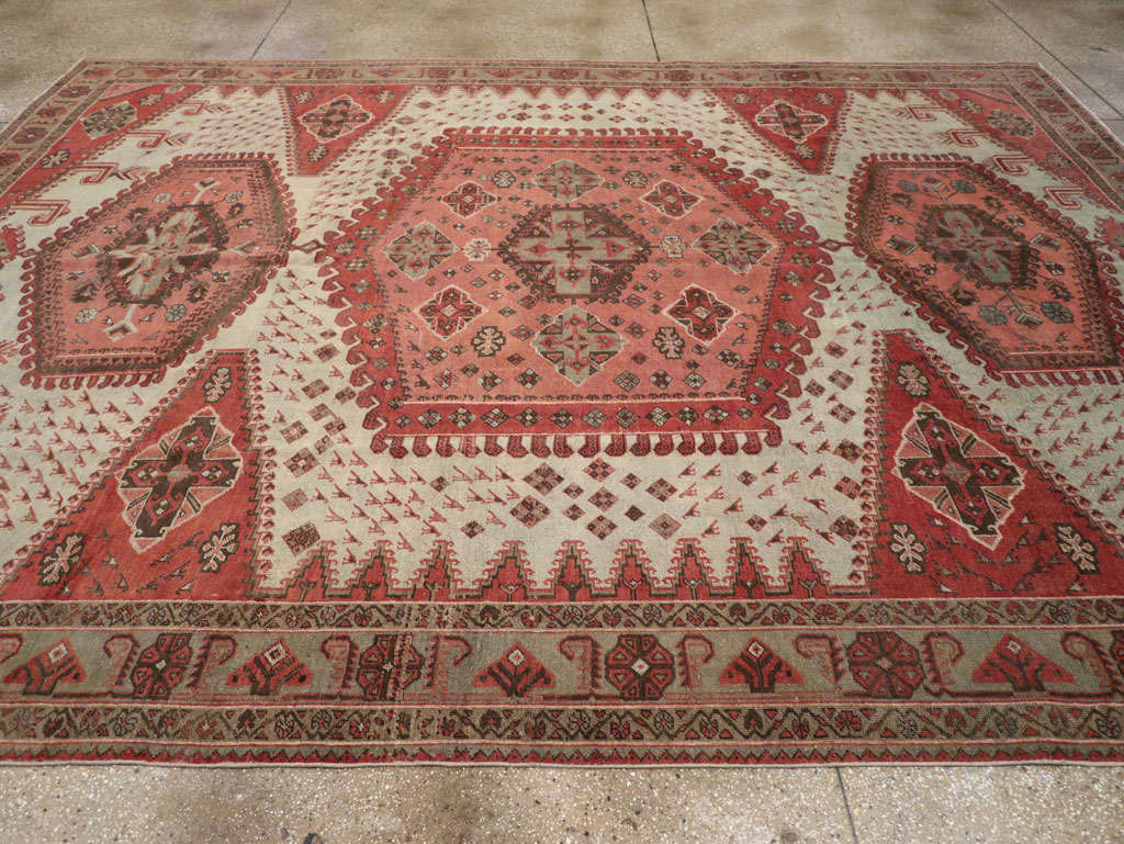 Vintage Persian Veece Room Size Carpet, No.31004 - Gss