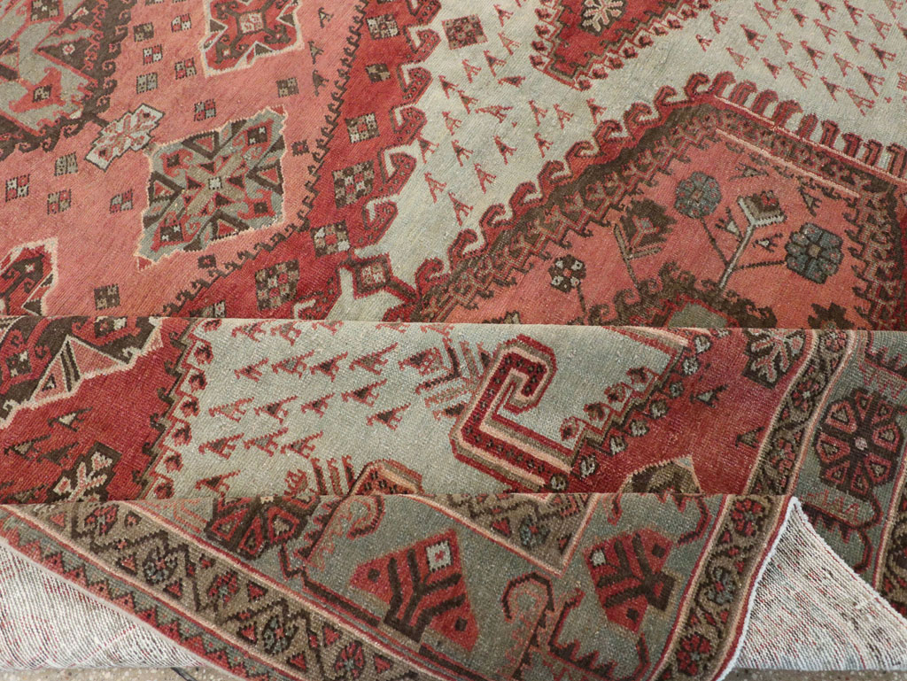 Vintage Persian Veece Room Size Carpet, No.31004 - Gss
