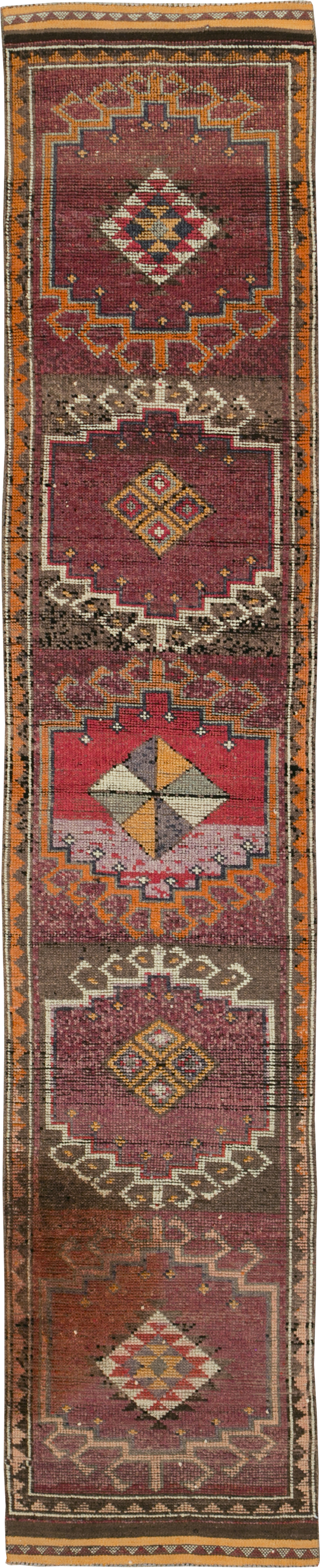 Vintage Anatolian Runner, No.31010 - Gss