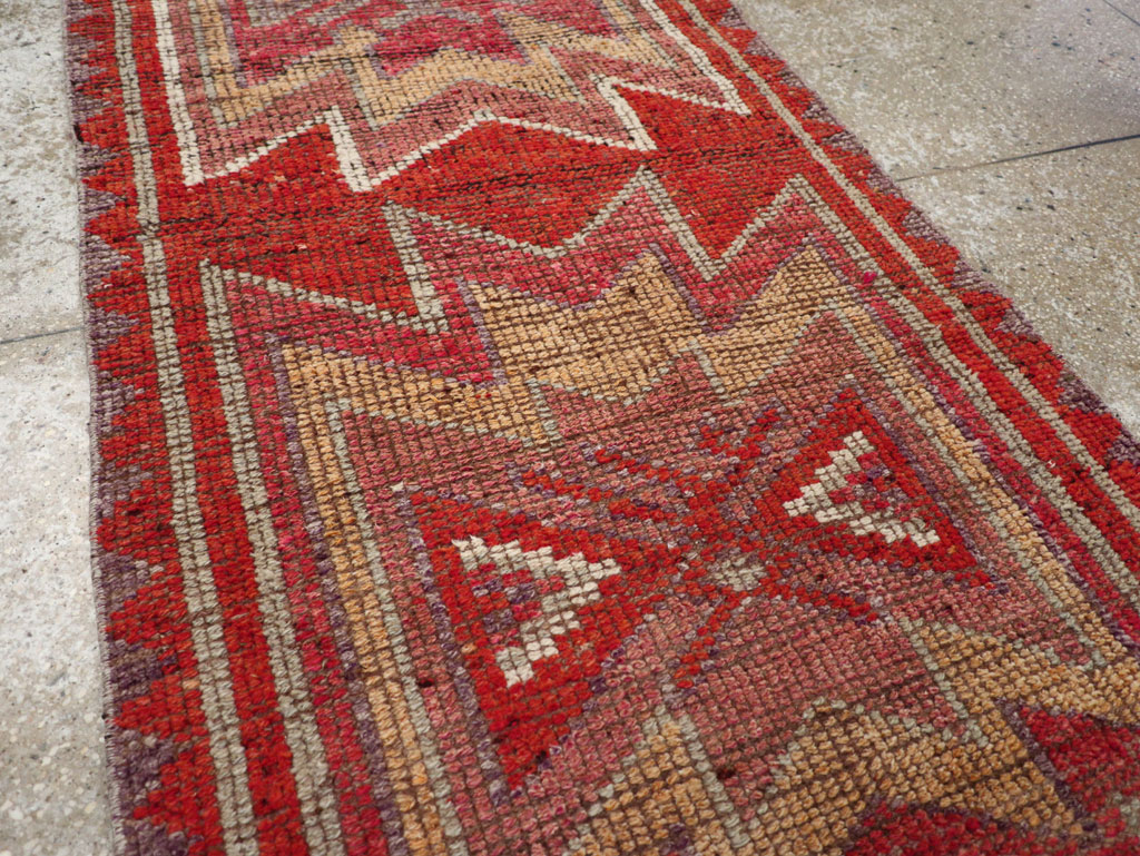 Vintage Turkish Anatolian Tribal Runner, No.31012 - Gss