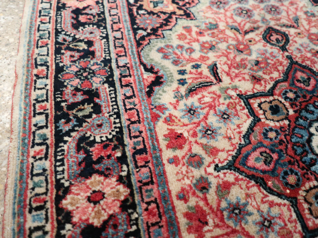 Vintage Persian Sarouk Throw Rug, No.31025 - Gss