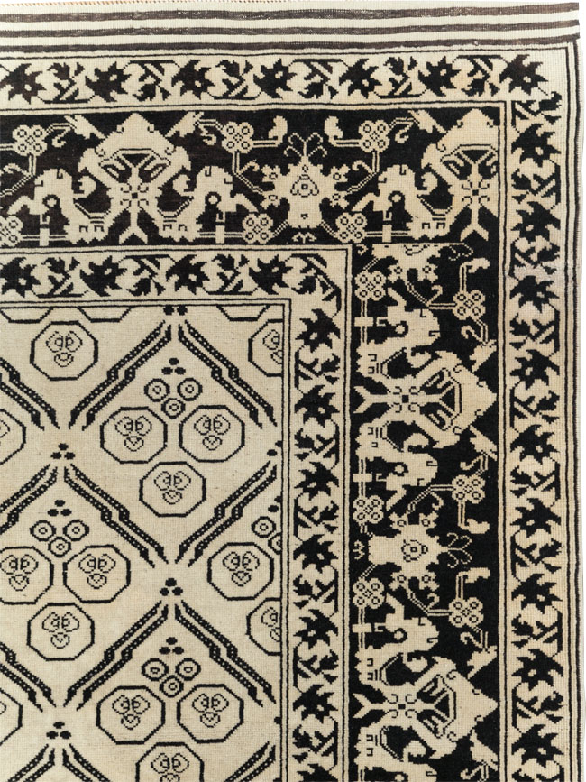 Vintage Turkish Anatolian Accent Rug, No.31028 - Gss