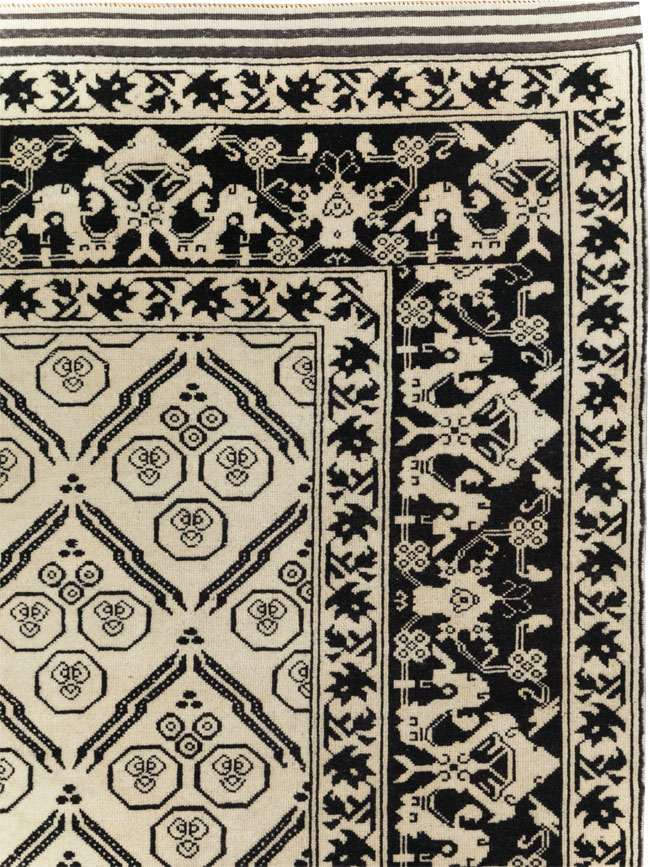 Vintage Turkish Anatolian Accent Rug, No.31028 - Gss