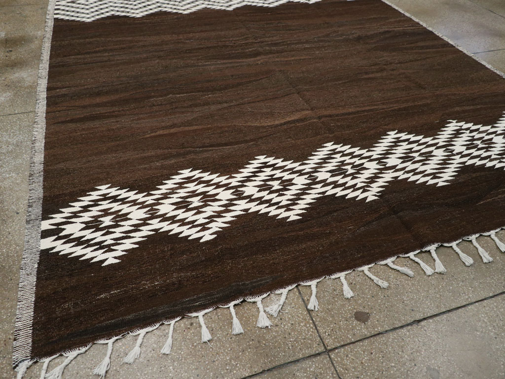 Contemporary Turkish Flatweave Kilim Room Size Carpet, No.31046 - Gss