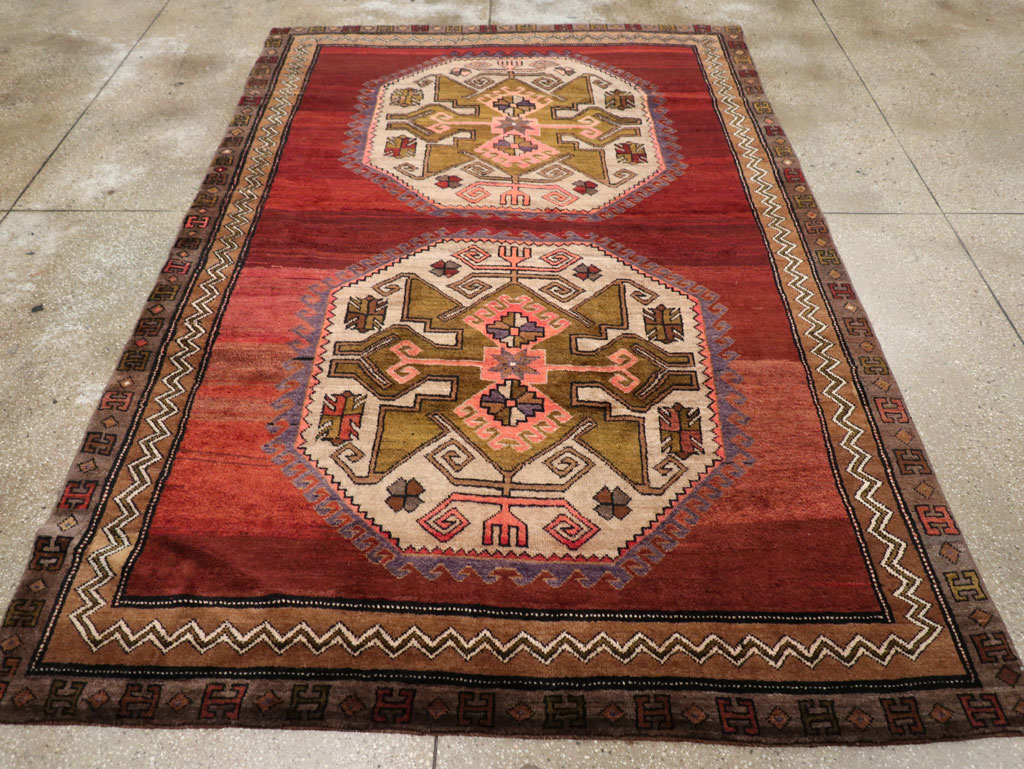 Vintage Turkish Anatolian Accent Rug, No.31047 - Gss