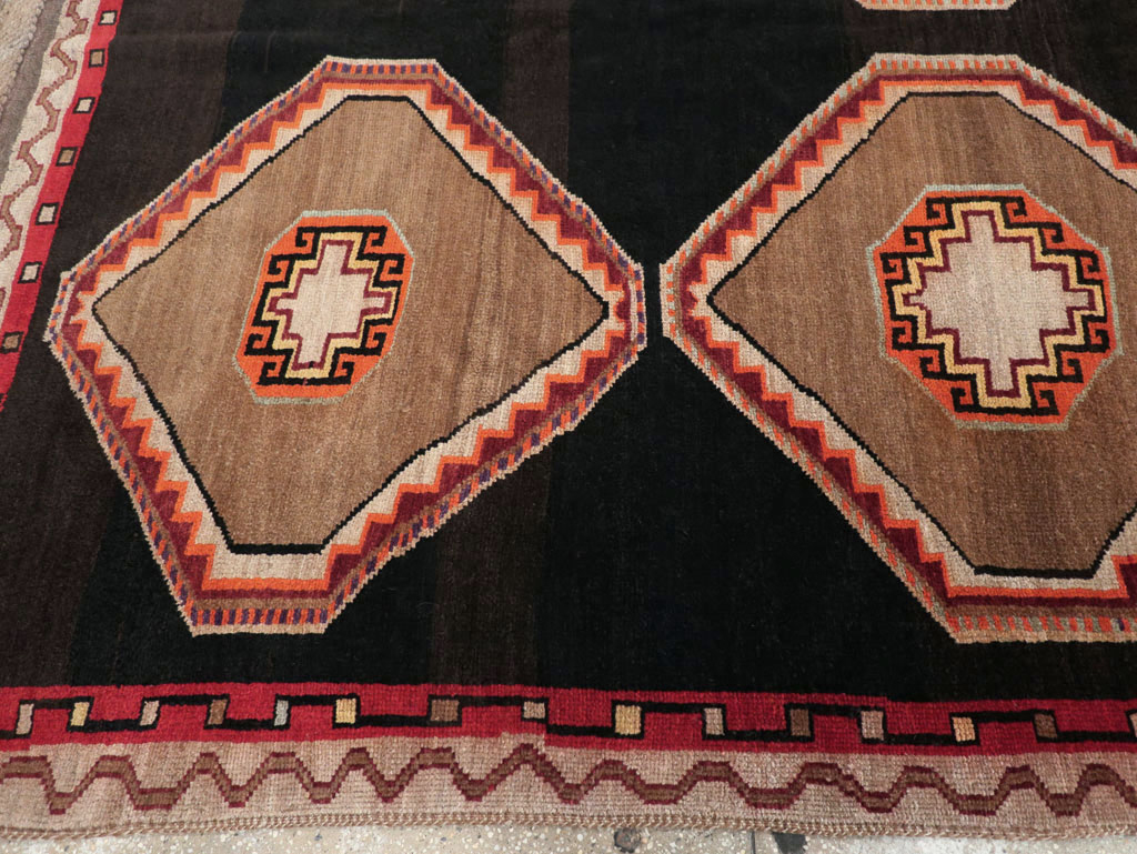 Vintage Turkish Anatolian Gallery Carpet, No.31054 - Gss