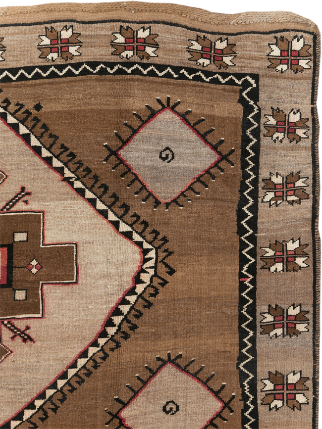 Vintage Turkish Anatolian Tribal Room Size Carpet, No.31055 - Gss