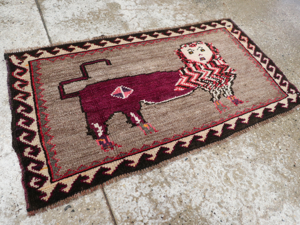 Vintage Pictorial Anatolian Rug, No.31061 - Gss