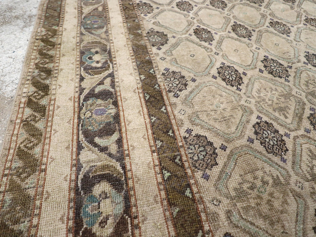 Vintage Persian Mahal Gallery Rug, No.31070 - Gss