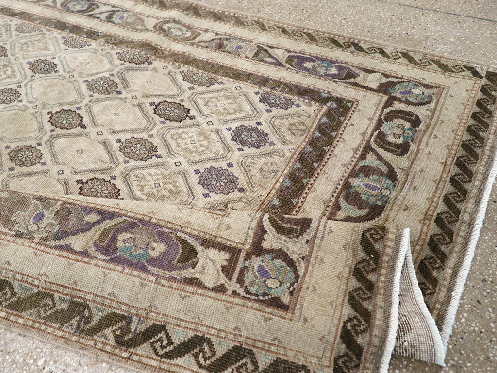 Vintage Persian Mahal Gallery Rug, No.31070 - Gss