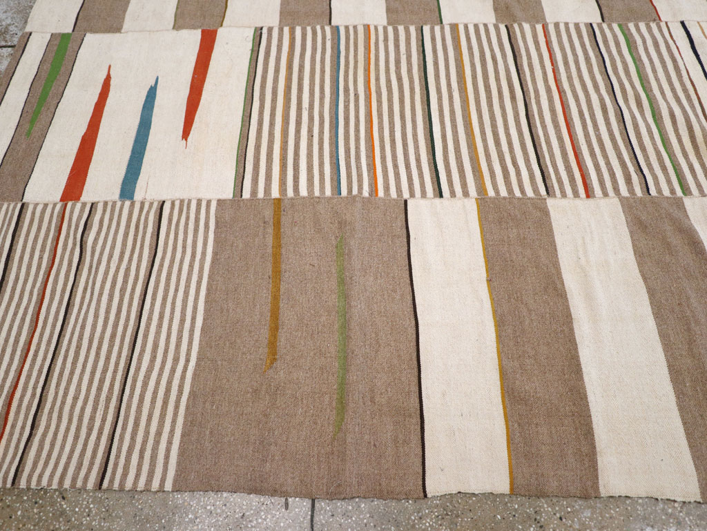 Contemporary Turkish Flatweave Kilim Large Room Size Carpet, No.31076 - Gss