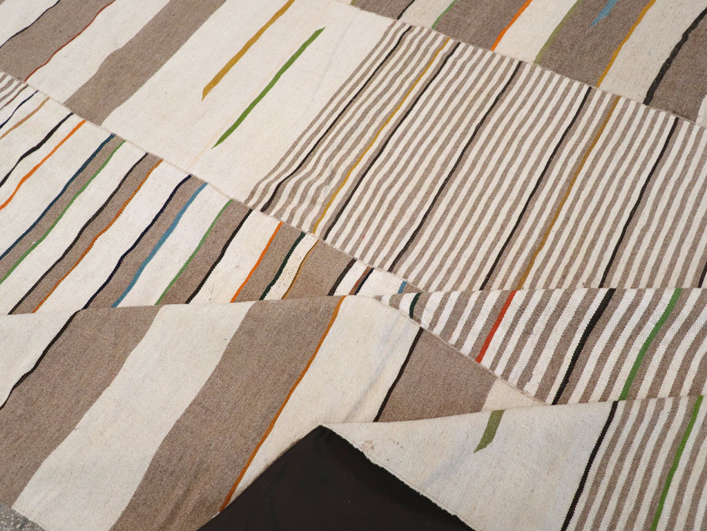 Contemporary Turkish Flatweave Kilim Large Room Size Carpet, No.31076 - Gss