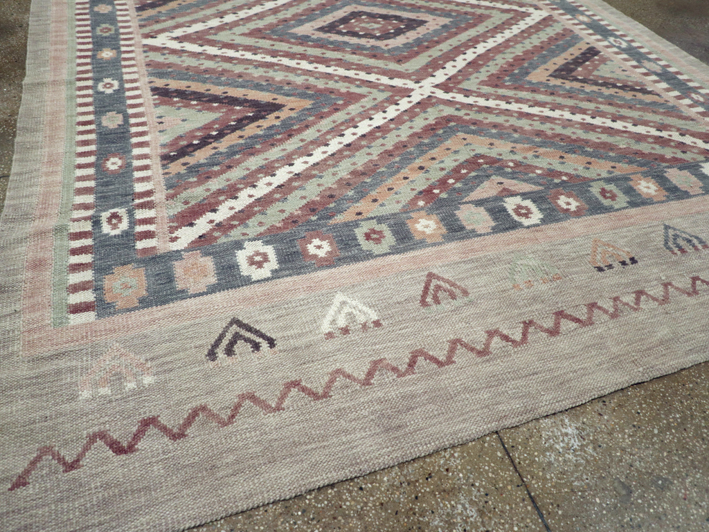 Modern Turkish Flatweave Kilim Room Size Carpet, No.31080 - Gss