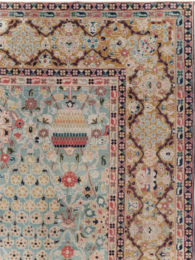Vintage Persian Tabriz Small Room Size Carpet, No.31084 - Gss