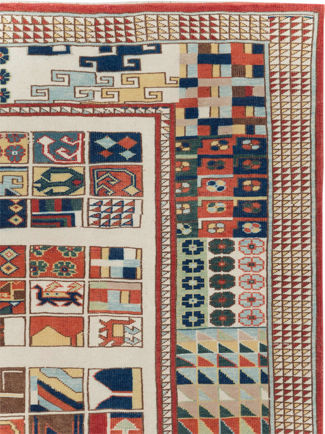 Vintage Turkish Anatolian Accent Carpet, No.31097 - Gss