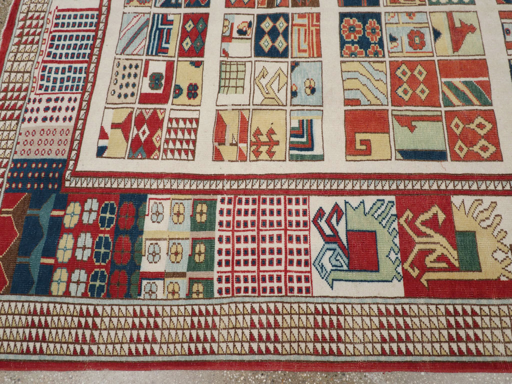 Vintage Turkish Anatolian Accent Carpet, No.31097 - Gss