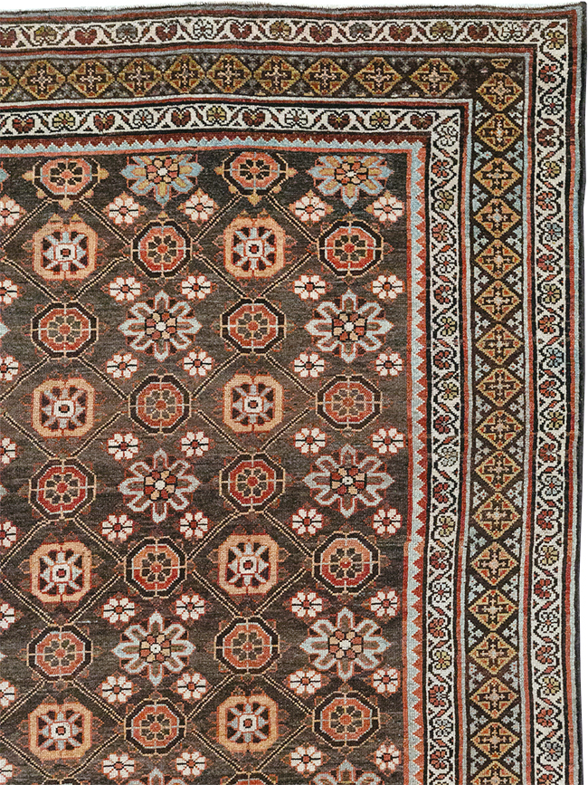 Antique Persian Kurd Gallery Carpet, No.31110 - Gss