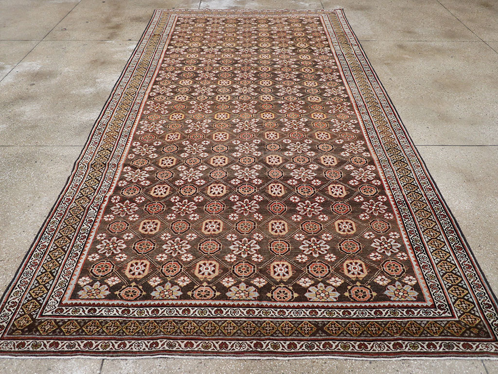 Antique Persian Kurd Gallery Carpet, No.31110 - Gss