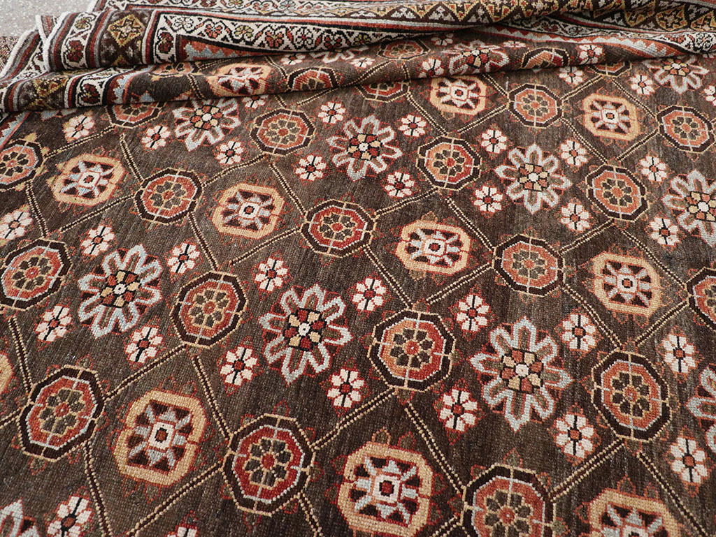 Antique Persian Kurd Gallery Carpet, No.31110 - Gss