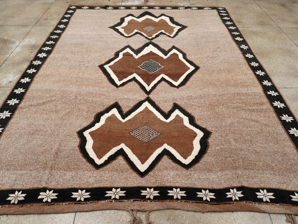 Vintage Turkish Anatolian Tribal Room Size Carpet, No.31112 - Gss