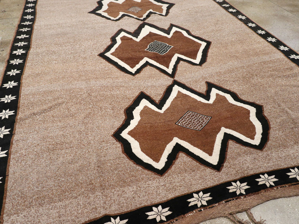 Vintage Turkish Anatolian Tribal Room Size Carpet, No.31112 - Gss