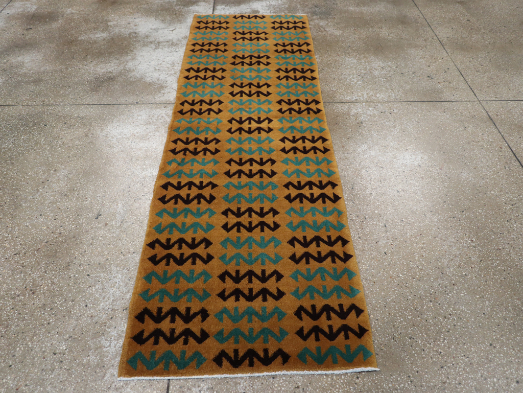 Vintage Turkish Art Deco Style Small Runner, No.31113 - Gss