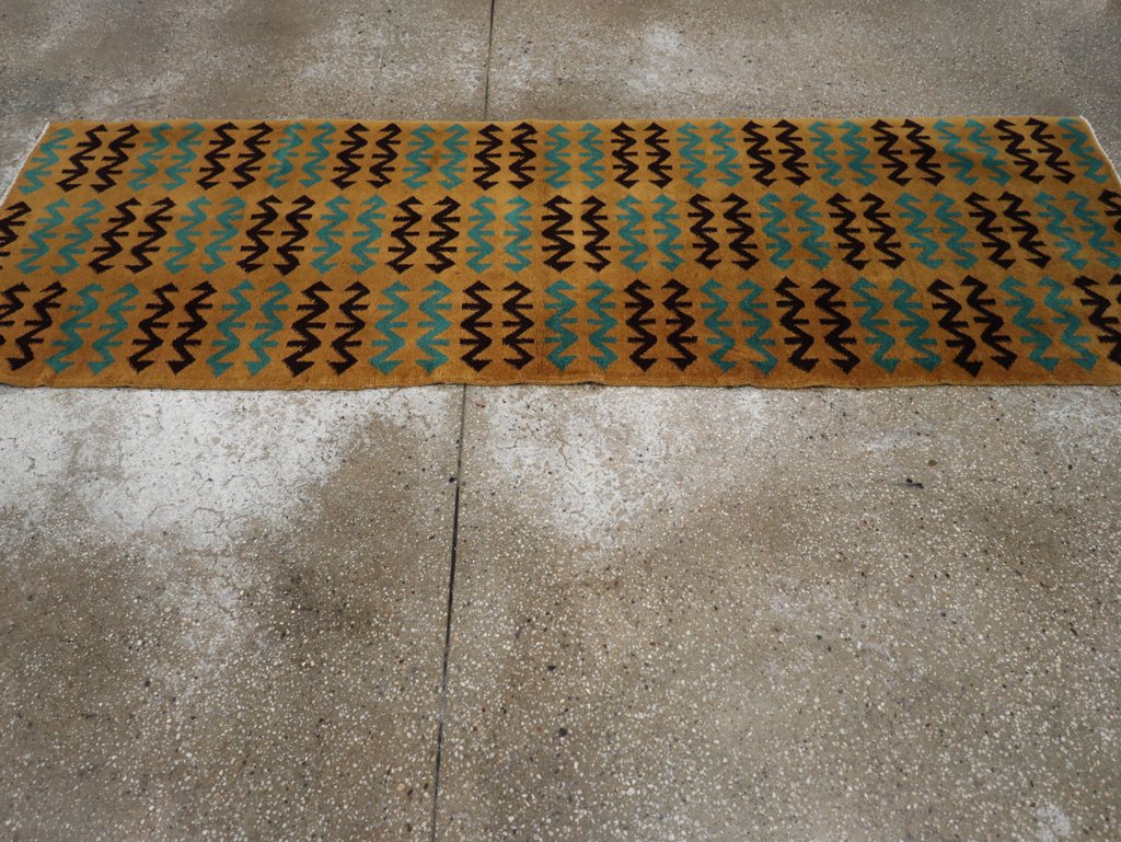 Vintage Turkish Art Deco Style Small Runner, No.31113 - Gss