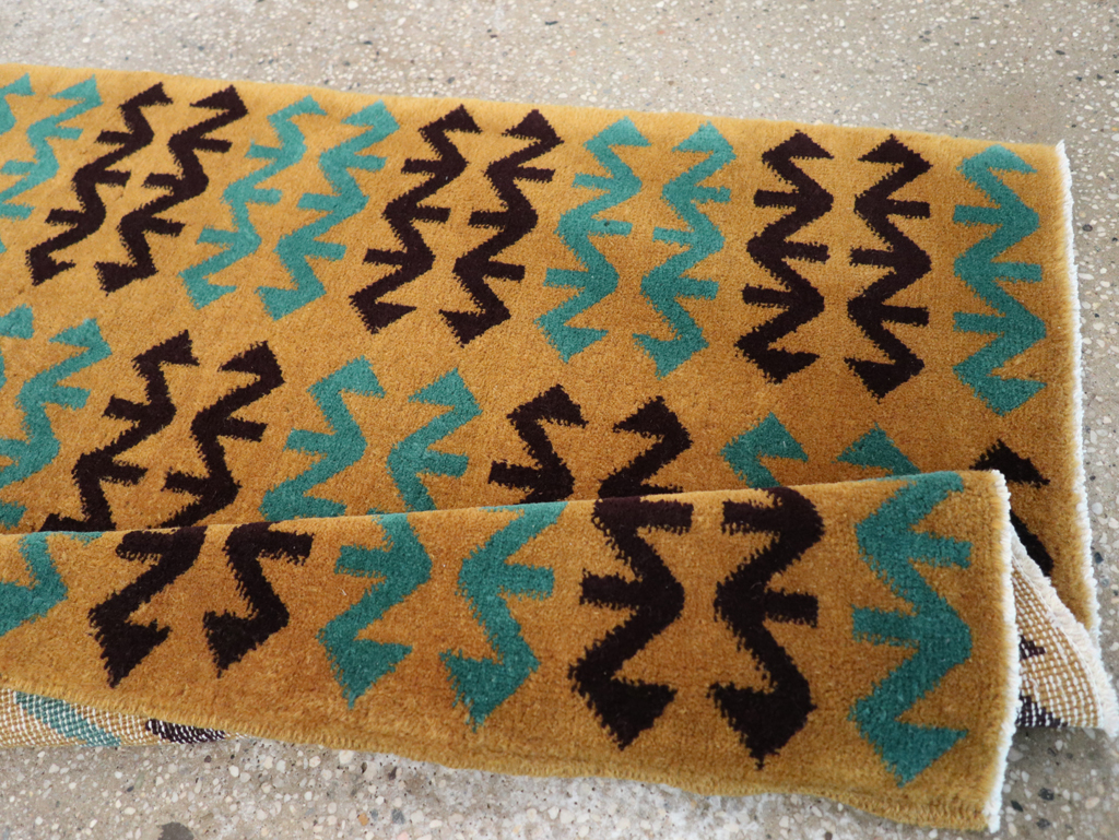 Vintage Turkish Art Deco Style Small Runner, No.31113 - Gss