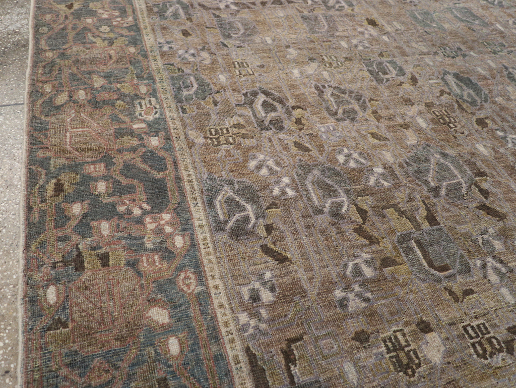 Antique Persian Bakhtiari Gallery Carpet, No.31115 - Gss