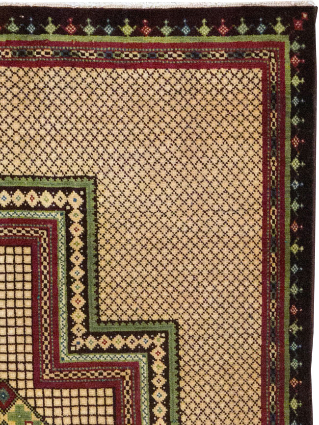 Vintage Persian Mashad Throw Rug, No.31118 - Gss