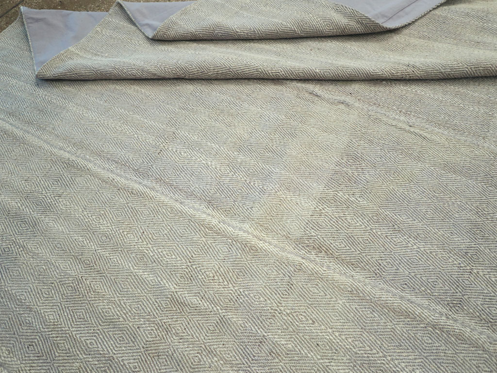 Contemporary Turkish Flatweave Kilim Room Size Carpet, No.31122 - Gss