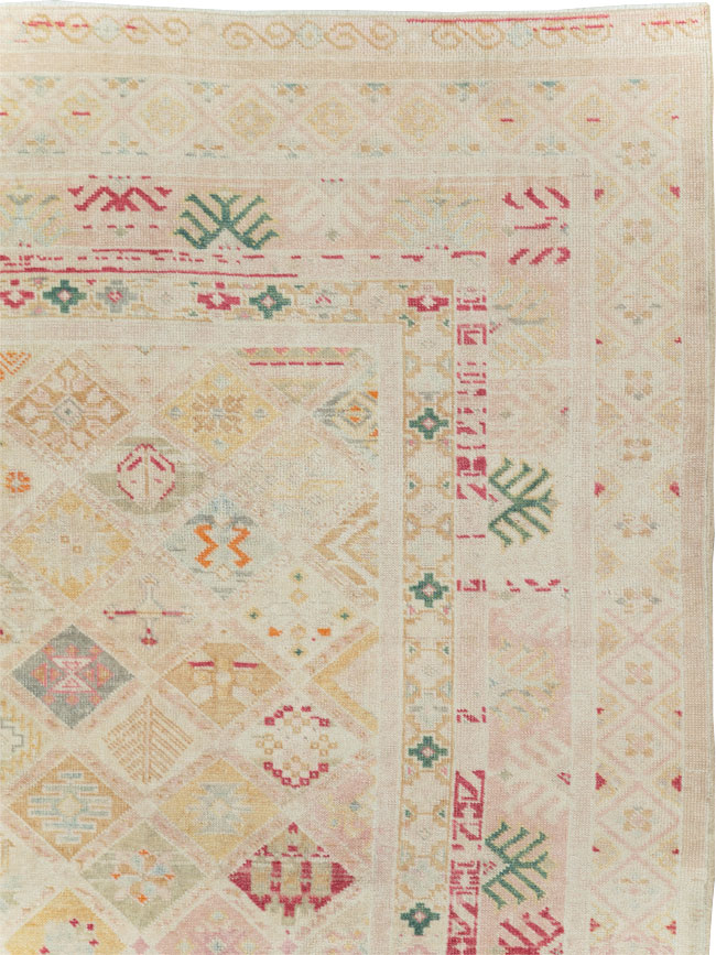 Vintage Turkish Anatolian Accent Carpet, No.31140 - Gss