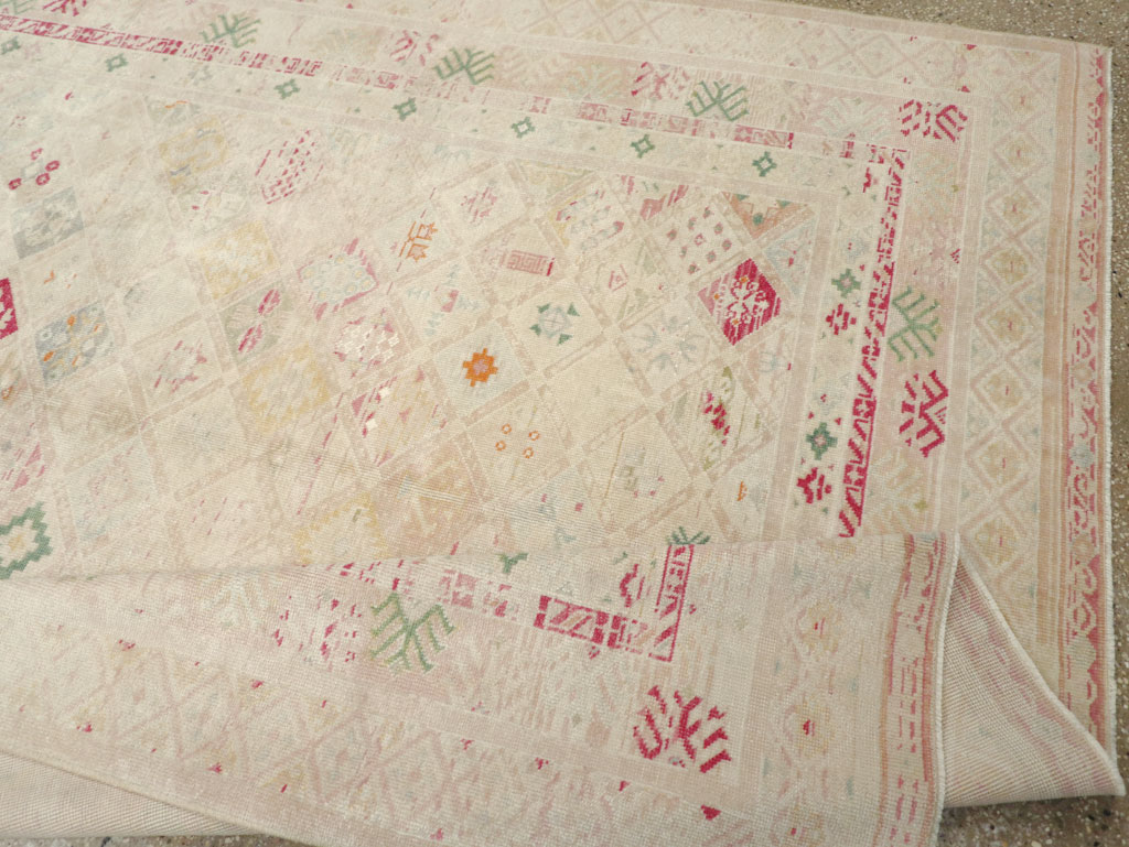 Vintage Turkish Anatolian Accent Carpet, No.31140 - Gss