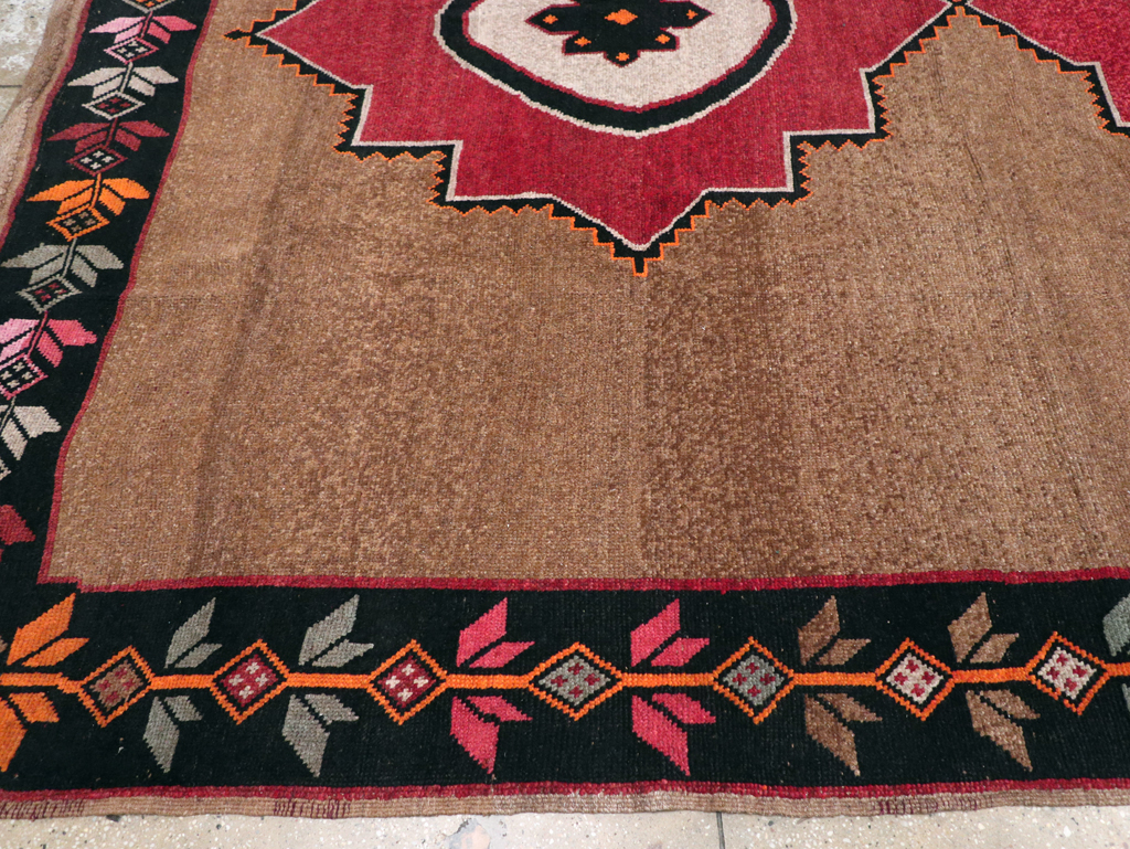 Vintage Turkish Anatolian Tribal Room Size Carpet, No.31141 - Gss