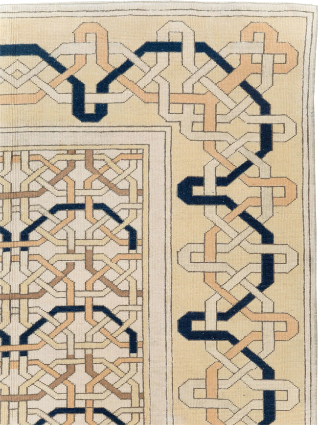 Vintage Turkish Anatolian Art Deco Style Accent Rug, No.31142 - Gss