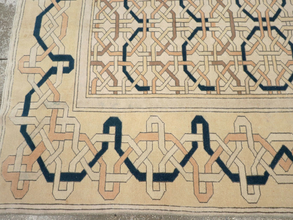 Vintage Turkish Anatolian Art Deco Style Accent Rug, No.31142 - Gss