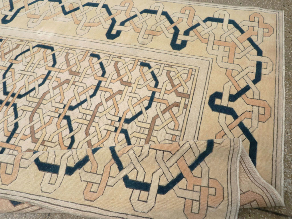 Vintage Turkish Anatolian Art Deco Style Accent Rug, No.31142 - Gss