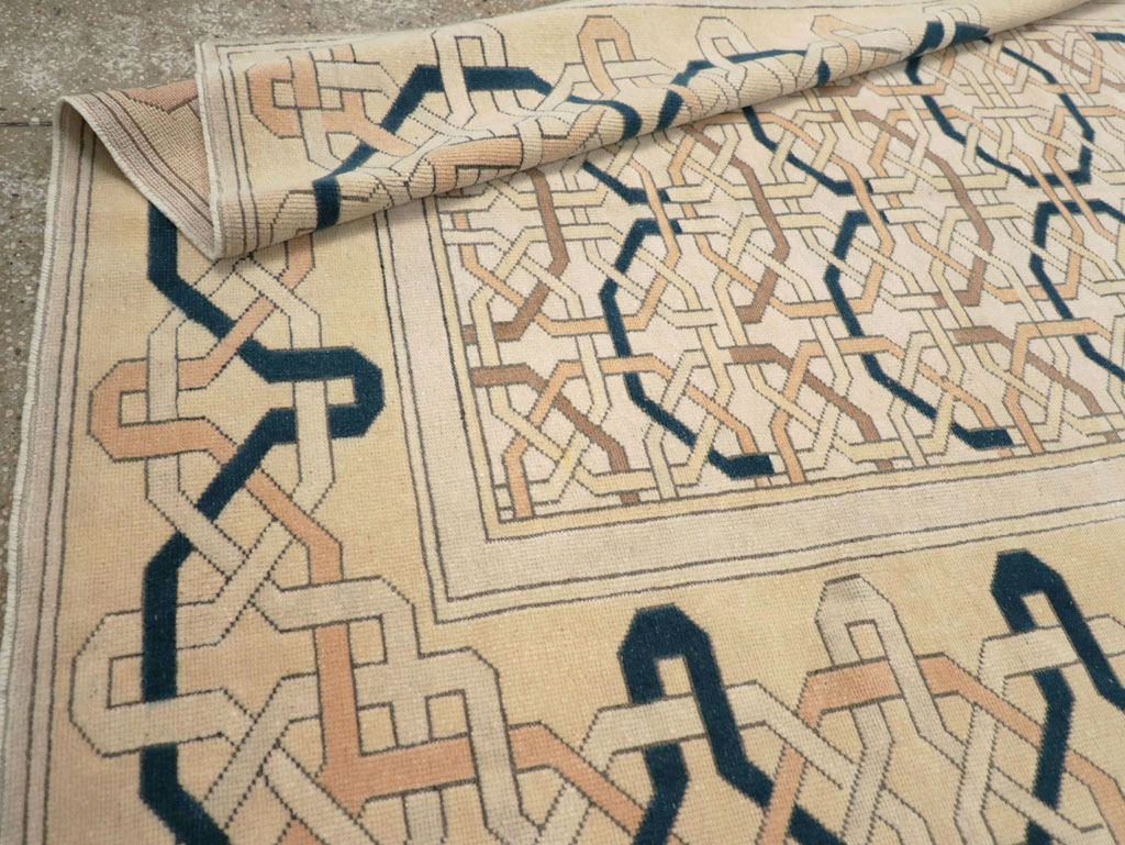 Vintage Turkish Anatolian Art Deco Style Accent Rug, No.31142 - Gss