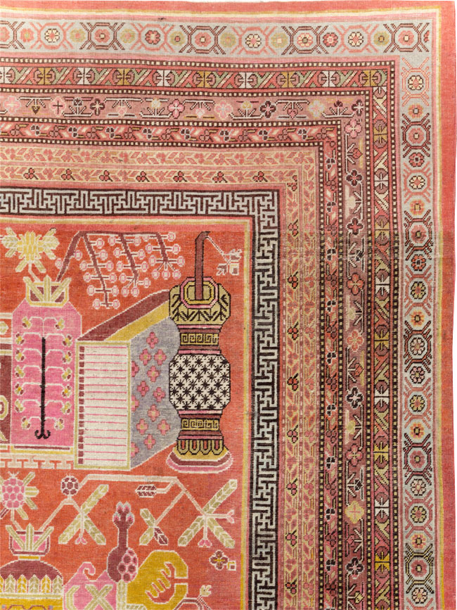 Antique East Turkestan Vase Khotan Small Room Size Carpet, No.31144 - Gss