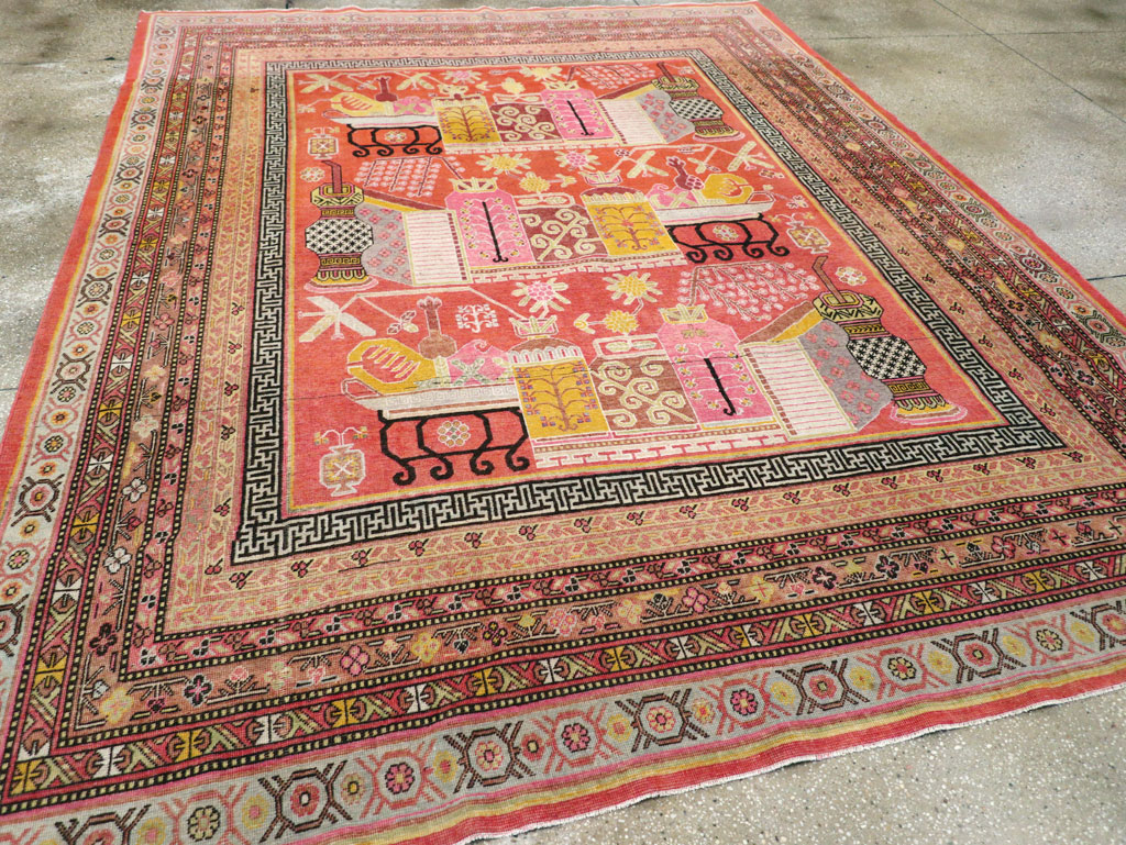 Antique East Turkestan Vase Khotan Small Room Size Carpet, No.31144 - Gss