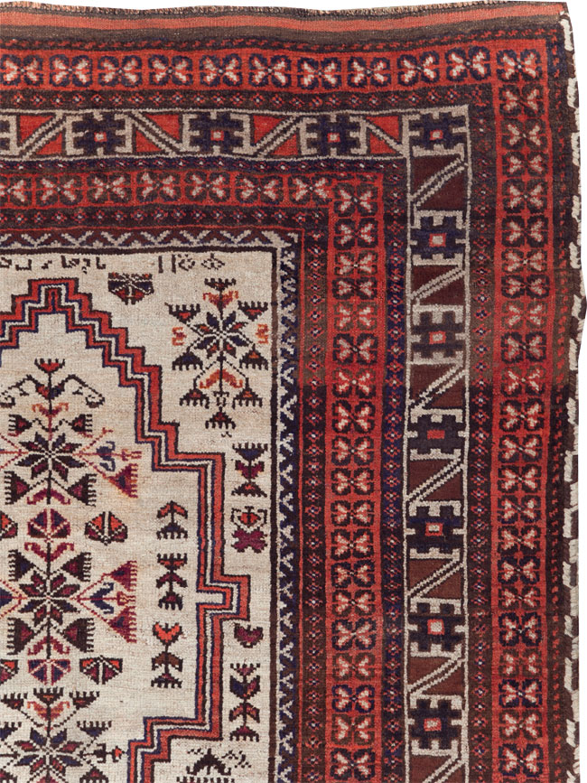Vintage Persian Baluch Accent Rug, No.31147 - Gss