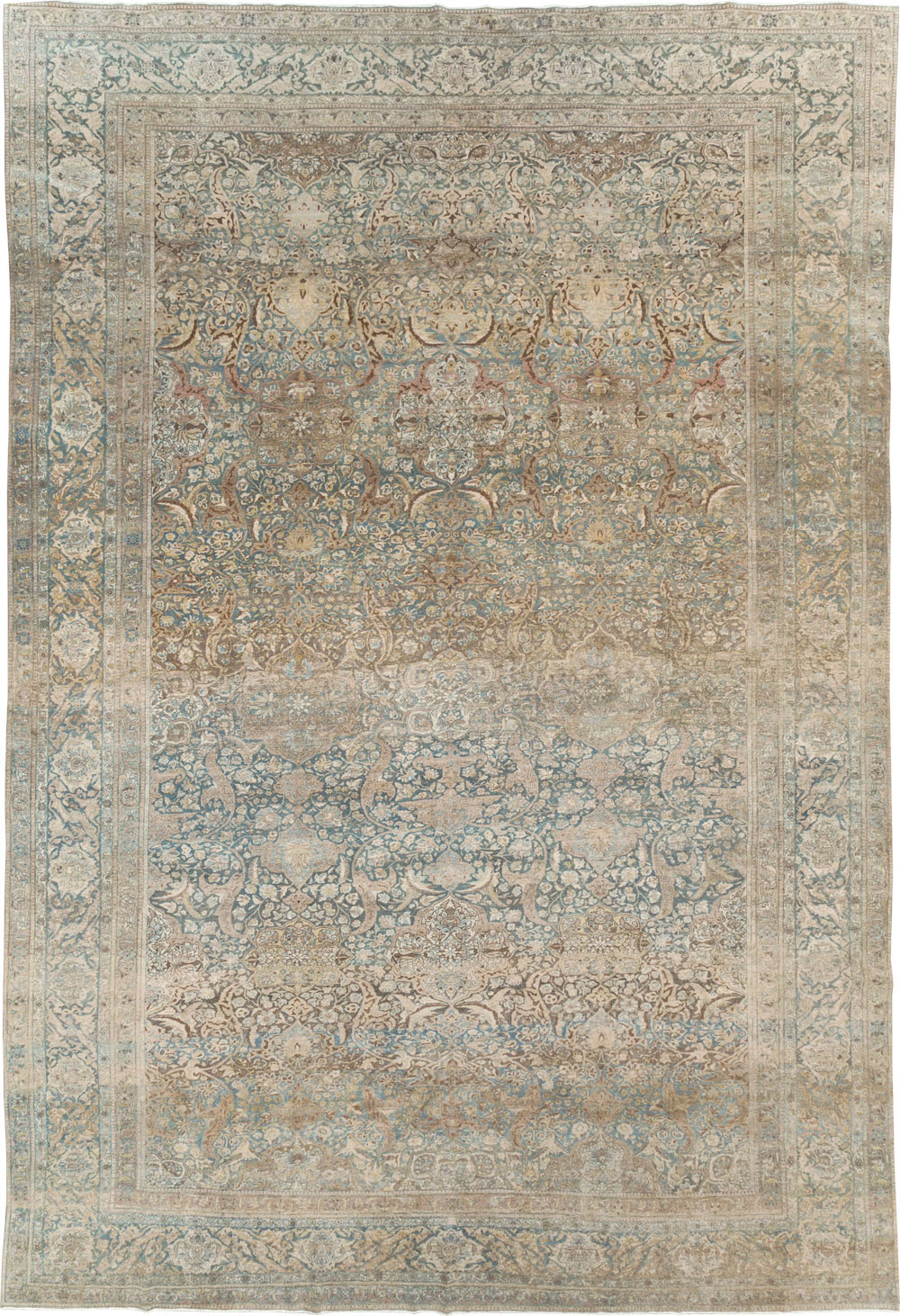 Antique Persian Isfahan Oversize Carpet, No.31174 - Gss