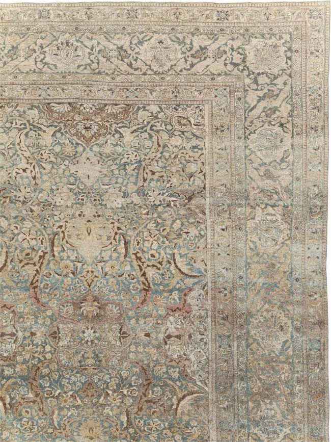 Antique Persian Isfahan Oversize Carpet, No.31174 - Gss