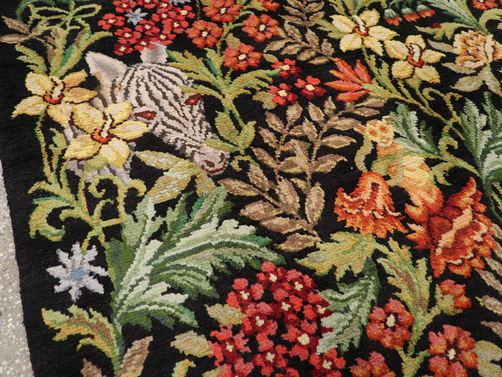 Vintage Portuguese Savonnerie Pictorial Accent Rug, No.31180 - Gss