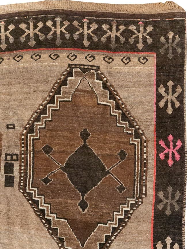 Vintage Turkish Anatolian Tribal Small Room Size Carpet, No.31200 - Gss