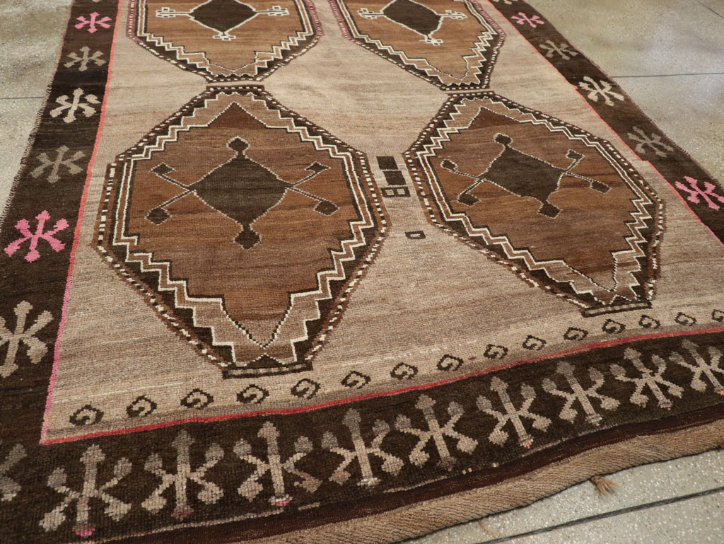 Vintage Turkish Anatolian Tribal Small Room Size Carpet, No.31200 - Gss