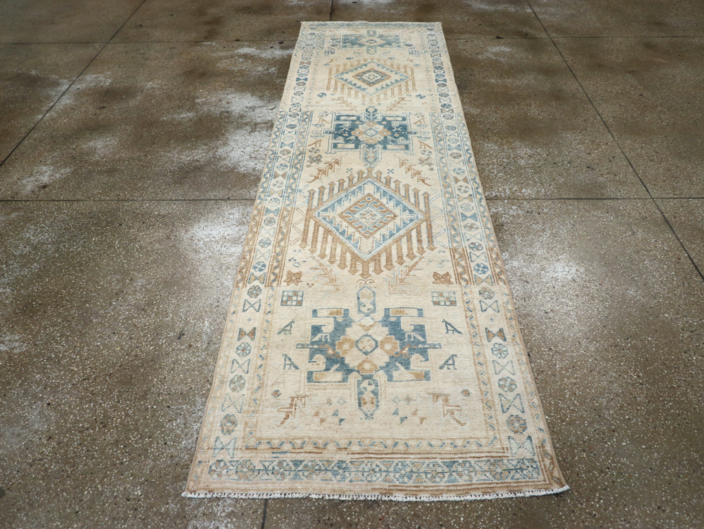 Vintage Persian Karajeh Runner, No.31201 - Gss