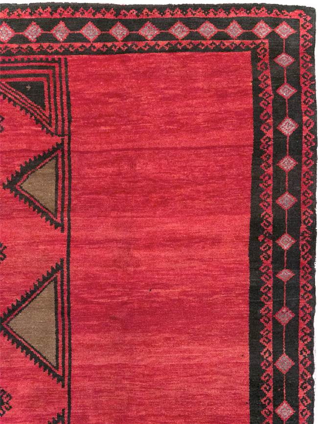 Vintage Turkish Anatolian Tribal Room Size Carpet, No.31202 - Gss