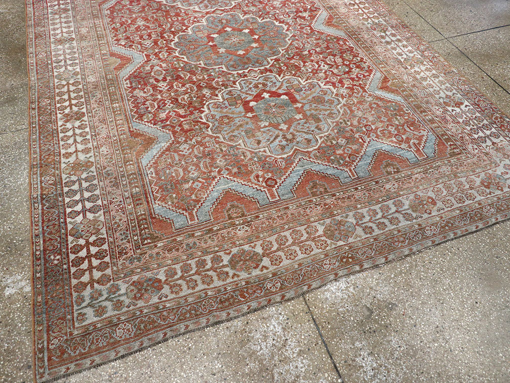 Antique Persian Shiraz Small Room Size Carpet, No.31215 - Gss