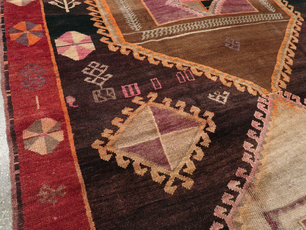 Vintage Turkish Anatolian Tribal Room Size Carpet, No.31218 - Gss